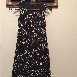 •2/$10- All Dresses- The Limited Black Sz.2